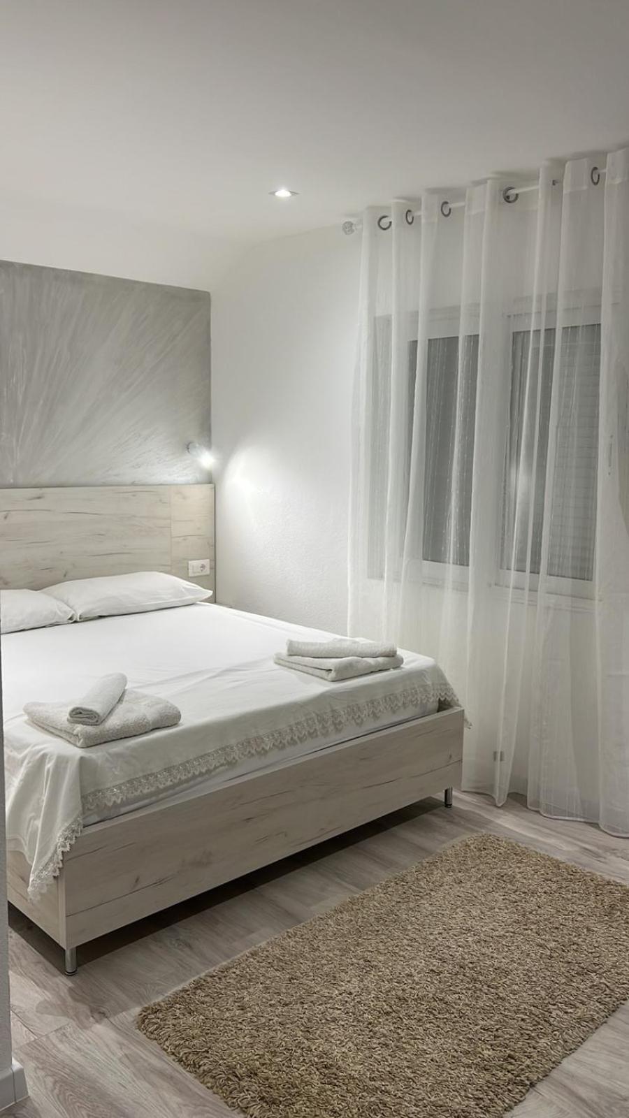 Apartments Hillside Улцинь Екстер'єр фото