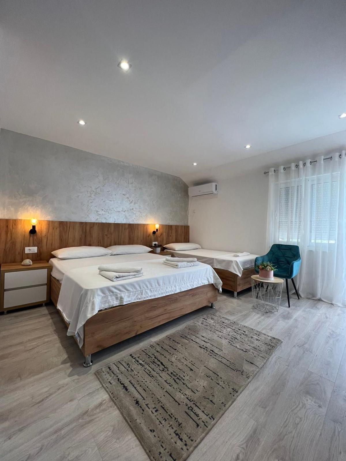 Apartments Hillside Улцинь Екстер'єр фото