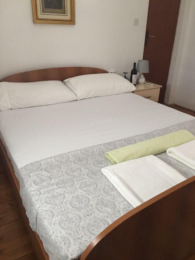 Apartments Hillside Улцинь Екстер'єр фото